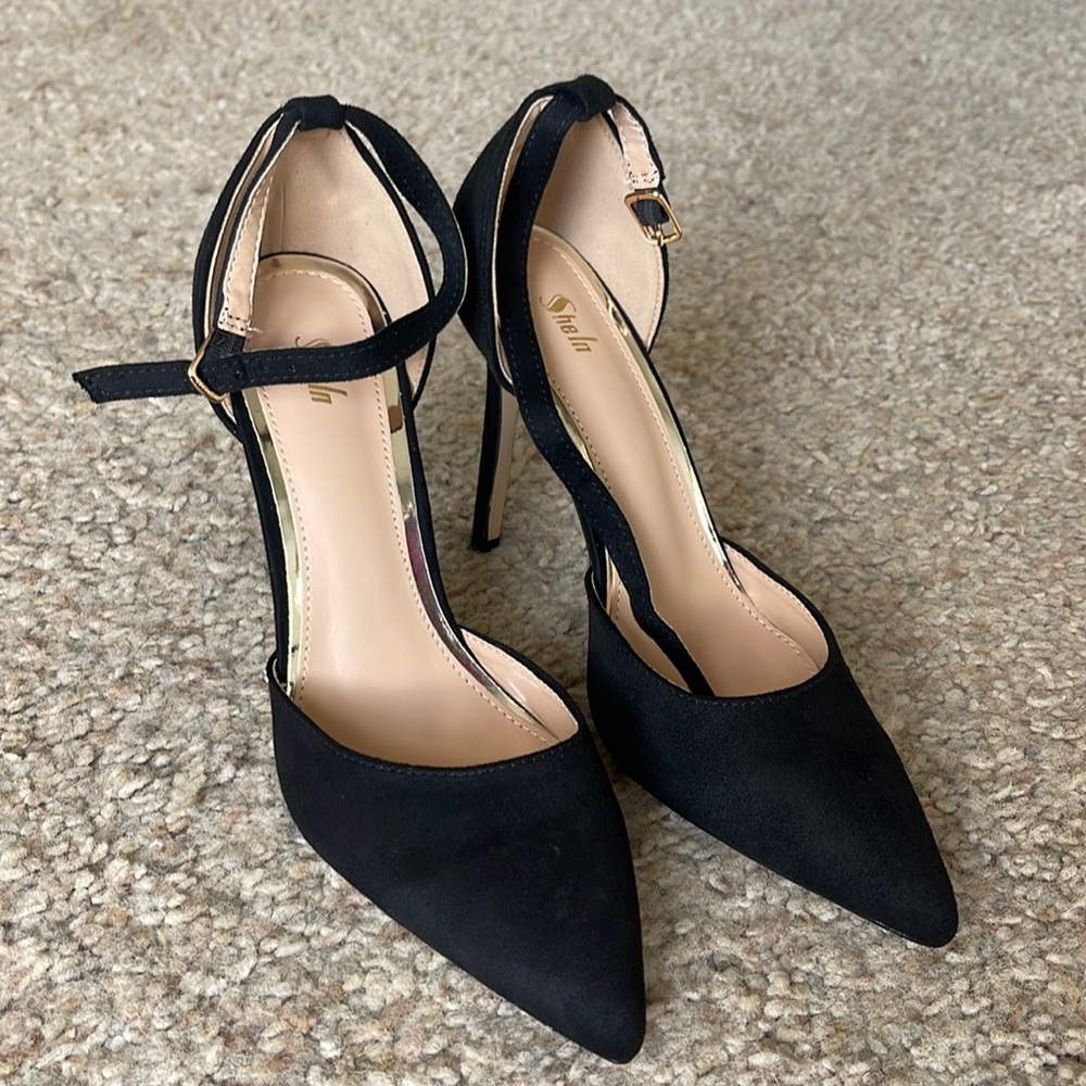 Black Heel
